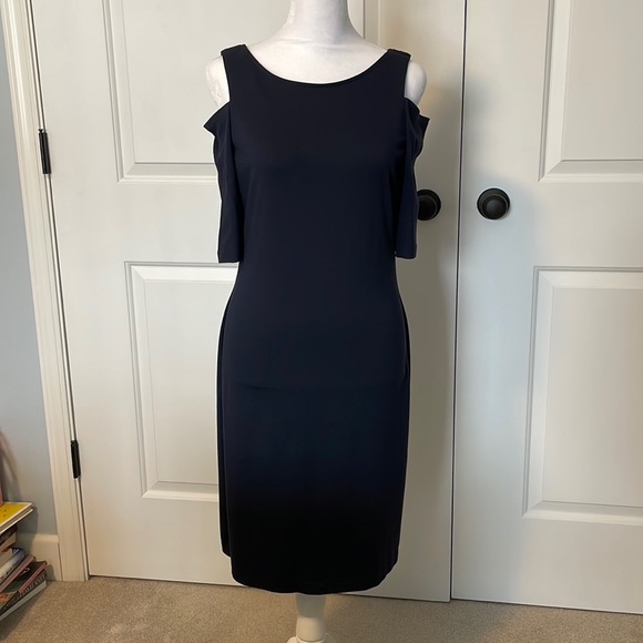 Vince Camuto Fitted Cold Shoulder Dress Size 6 - Picture 1 of 7